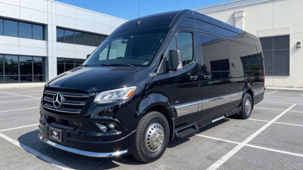 10 passenger sprinter van joliet